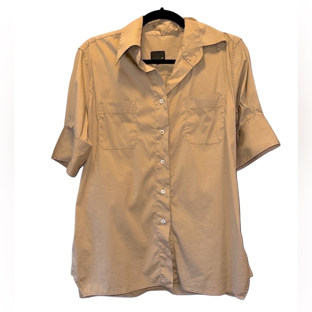 Fendi button down top size 44 (large)